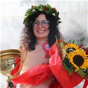 Laureata In Giurisprudenza offre lezioni di materie umanistiche